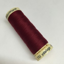 Gütermann sewing thread burgundy (384)